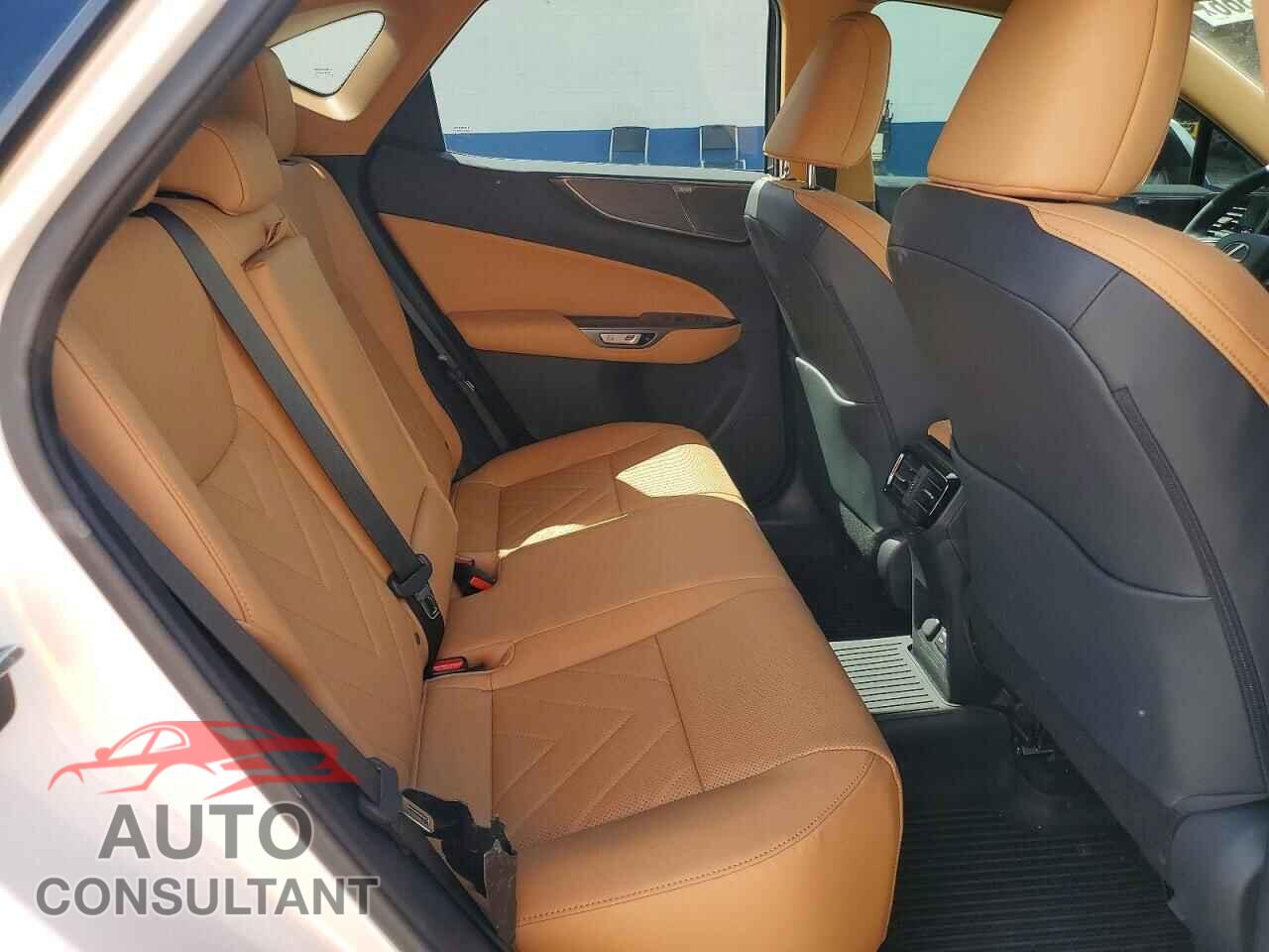 LEXUS NX 2022 - 2T2HGCEZ5NC010216