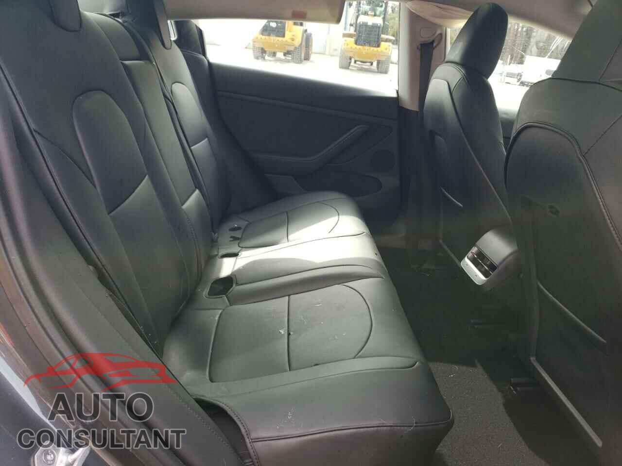 TESLA MODEL 3 2023 - 5YJ3E1EAXPF613258