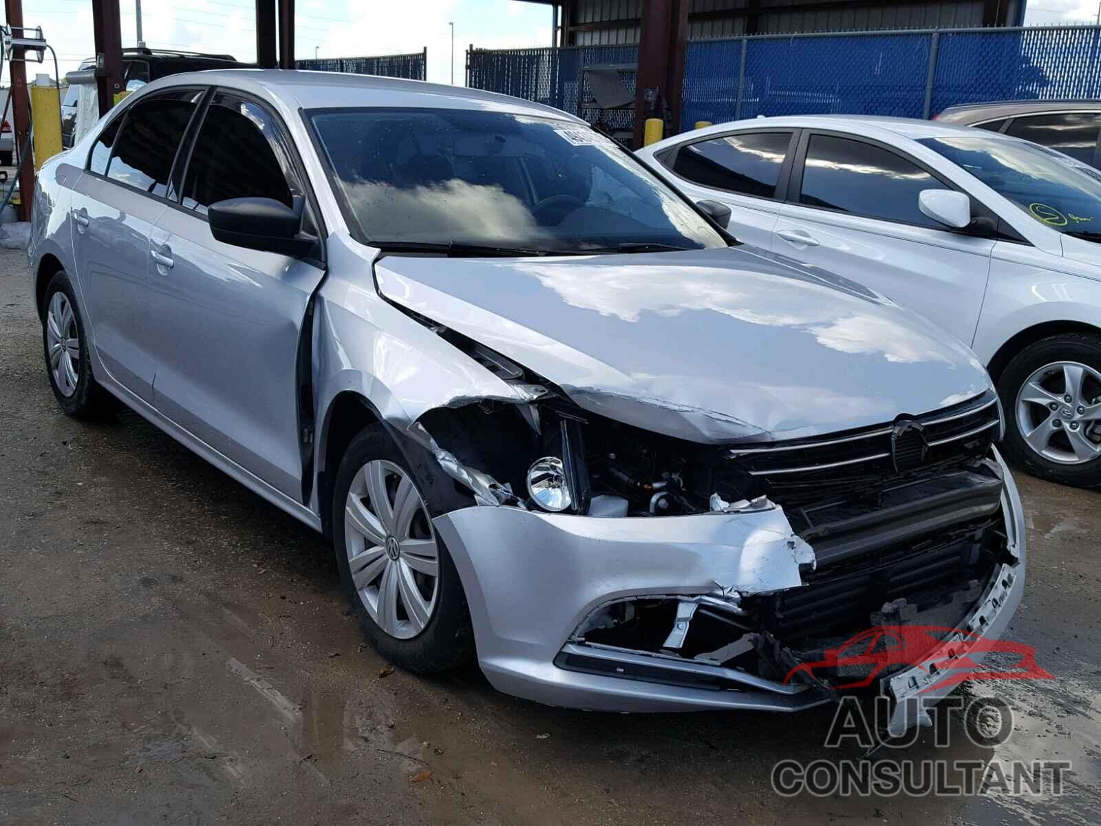 VOLKSWAGEN JETTA 2015 - 3VWLA7AJ3FM320877