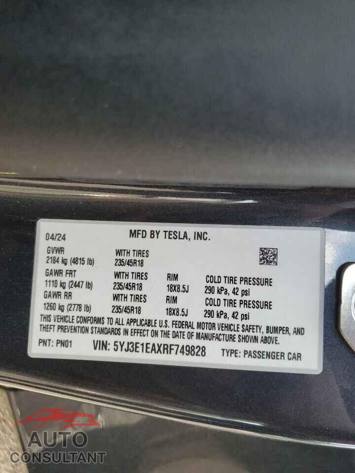 TESLA MODEL 3 2024 - 5YJ3E1EAXRF749828