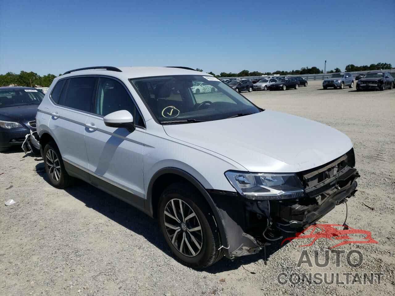 VOLKSWAGEN TIGUAN 2018 - 3VV2B7AX7JM200400