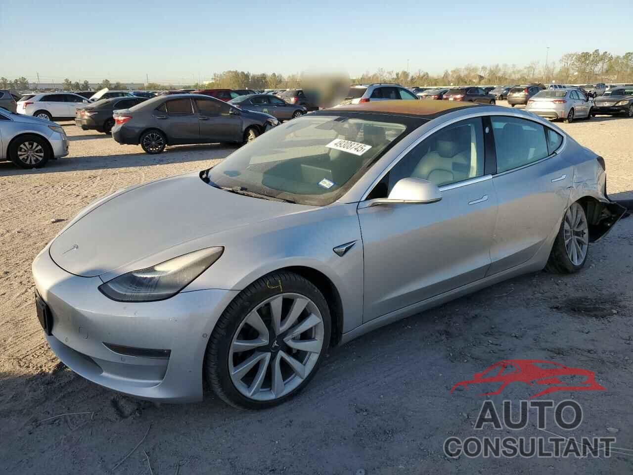 TESLA MODEL 3 2018 - 5YJ3E1EA0JF015302