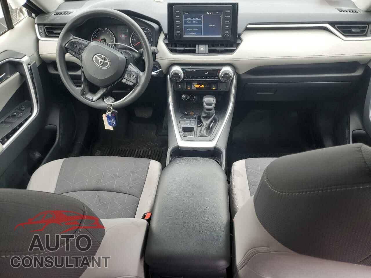 TOYOTA RAV4 2019 - JTMP1RFV7KD028697