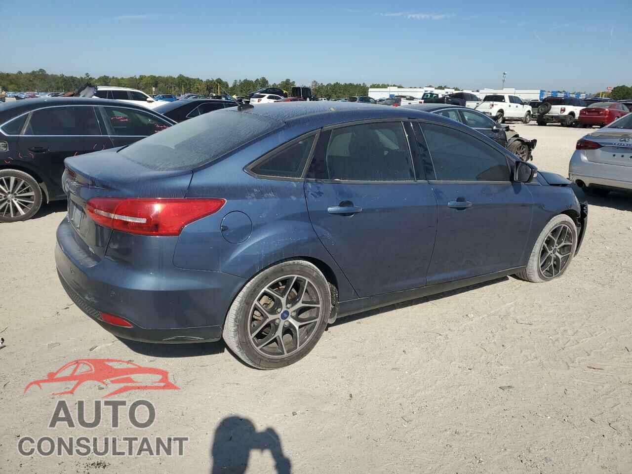 FORD FOCUS 2018 - 1FADP3H27JL201825