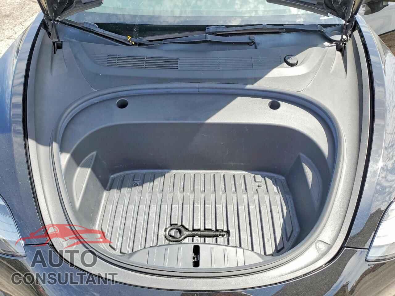 TESLA MODEL 3 2022 - 5YJ3E1EA0NF349531