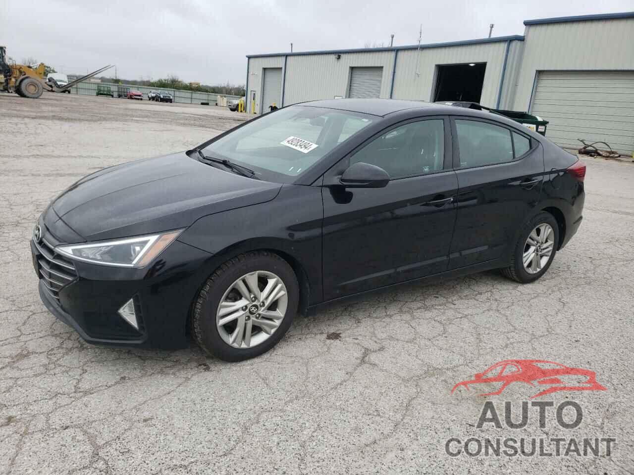 HYUNDAI ELANTRA 2019 - 5NPD84LF3KH417572