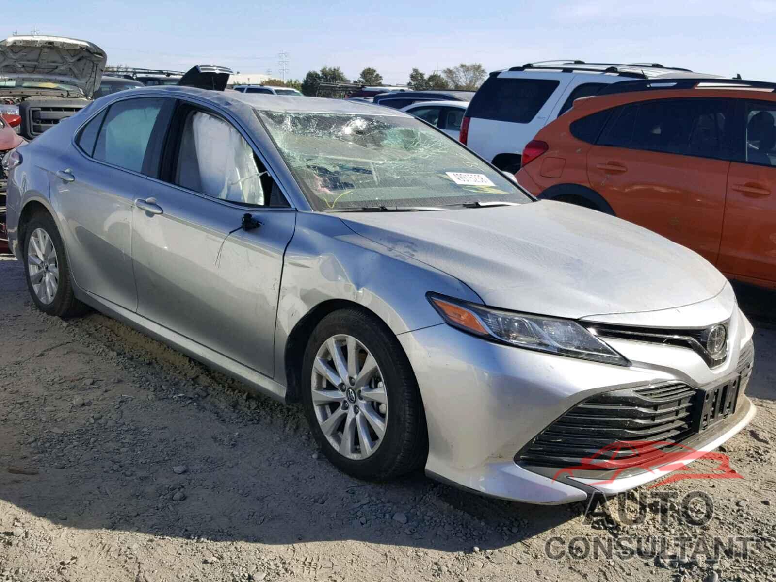 TOYOTA CAMRY 2018 - 4T1B11HK7JU606130