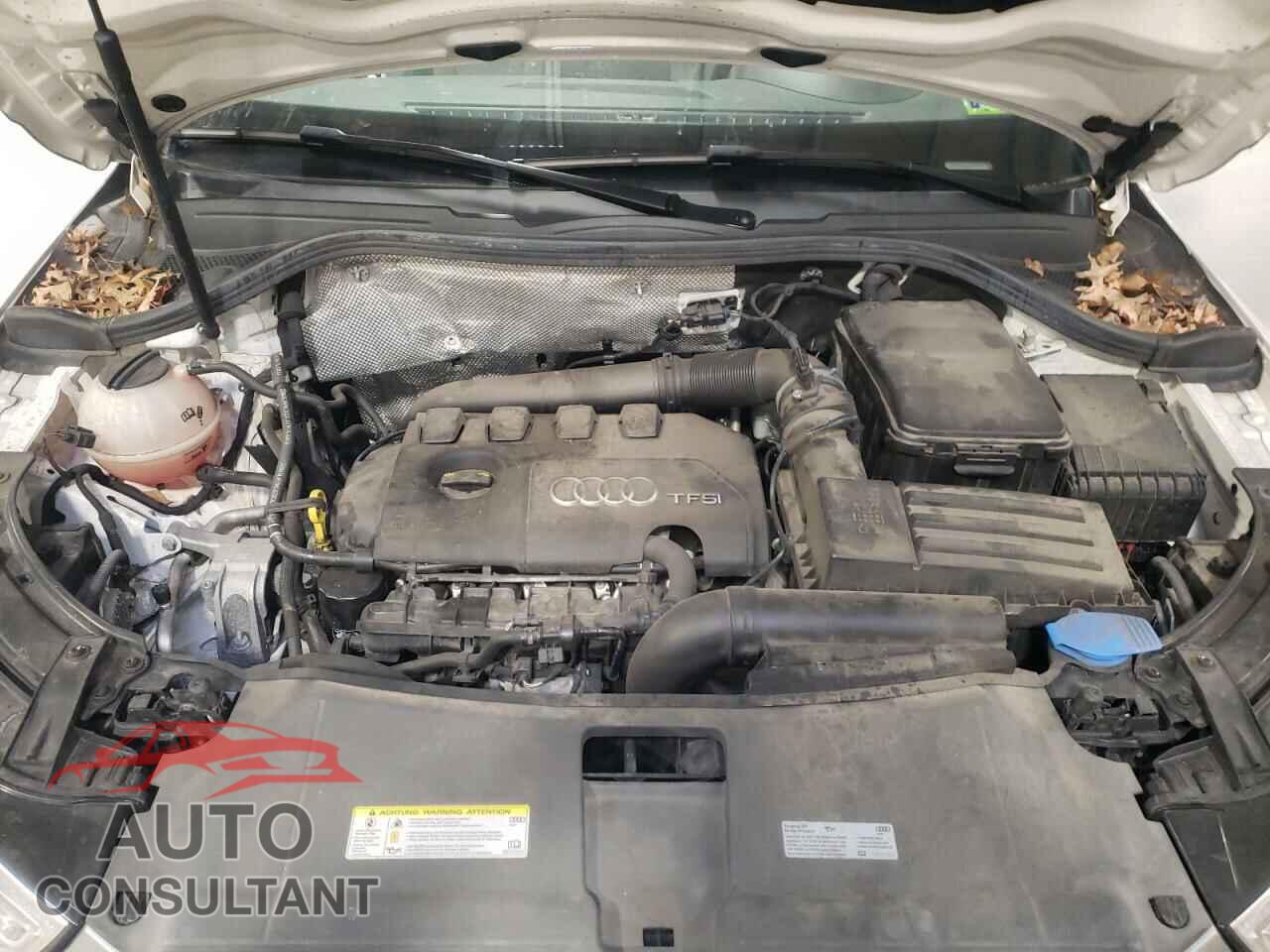AUDI Q3 2018 - WA1ECCFS2JR001472