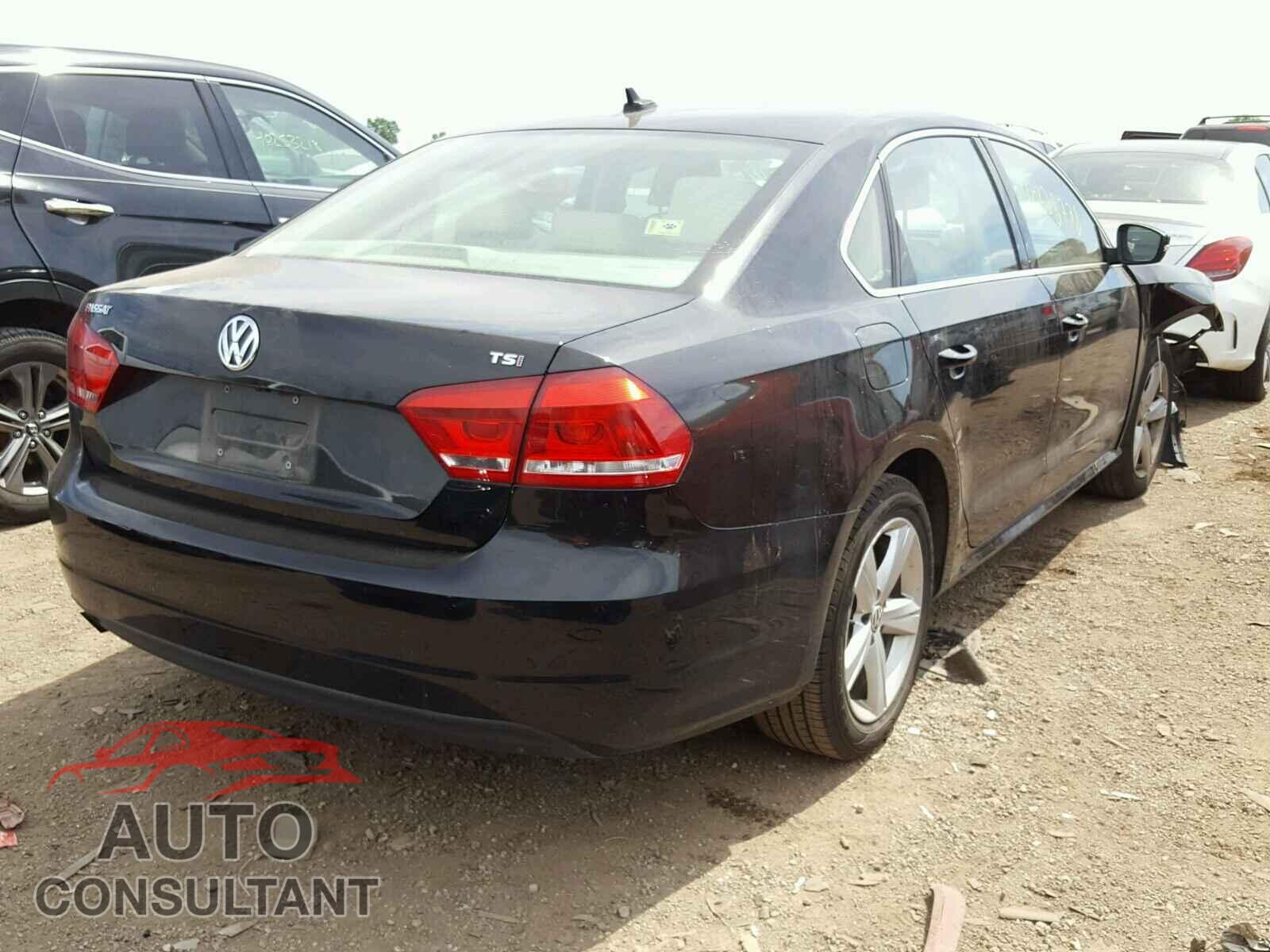 VOLKSWAGEN PASSAT 2015 - 1VWAT7A39FC082246