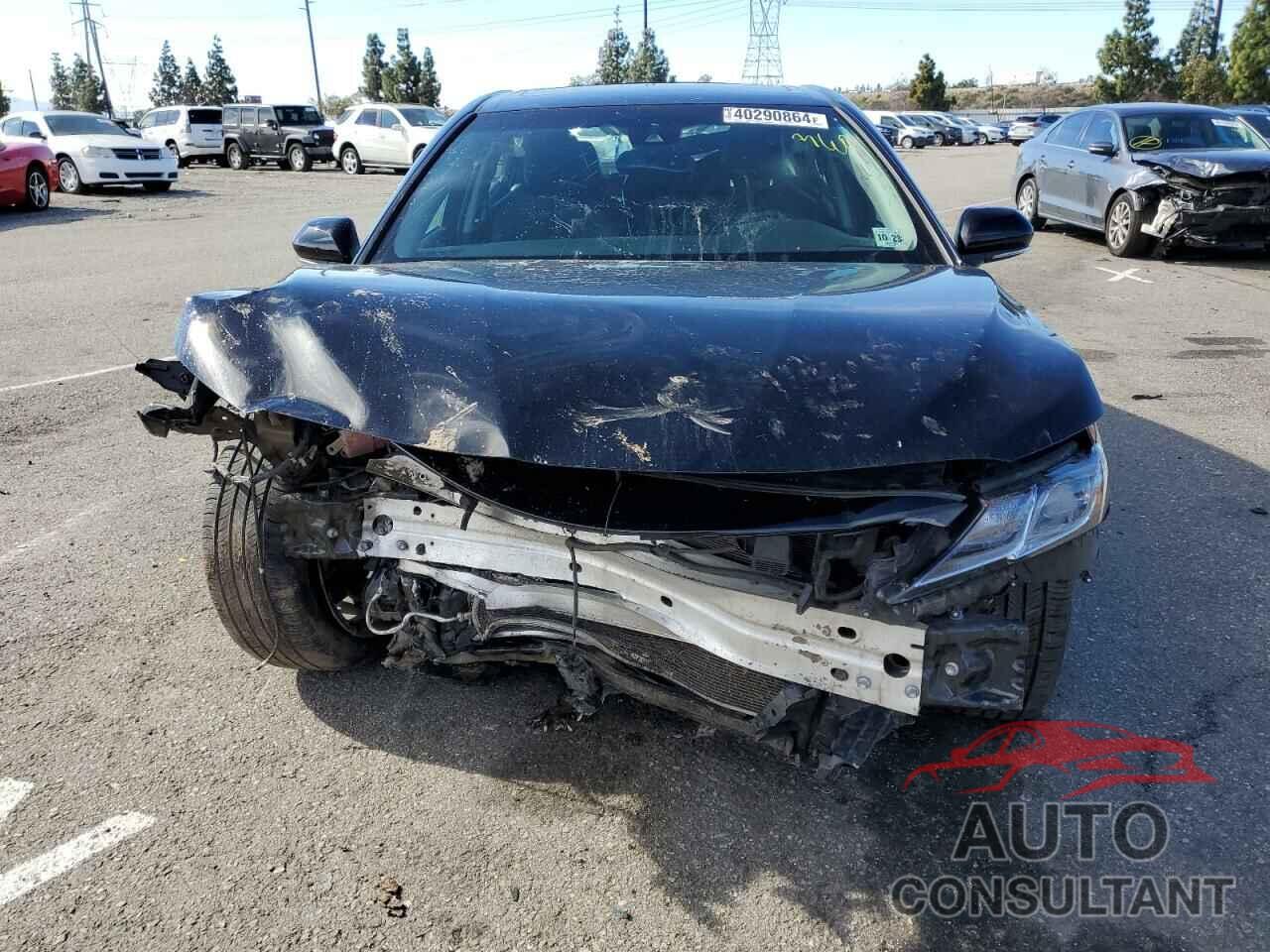 TOYOTA CAMRY 2018 - 4T1B11HK3JU149705