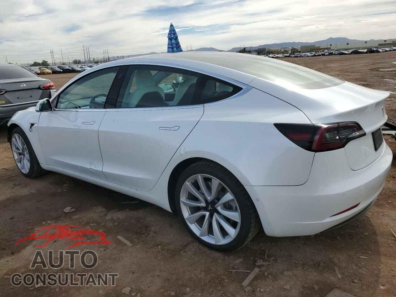 TESLA MODEL 3 2020 - 5YJ3E1EB4LF712886