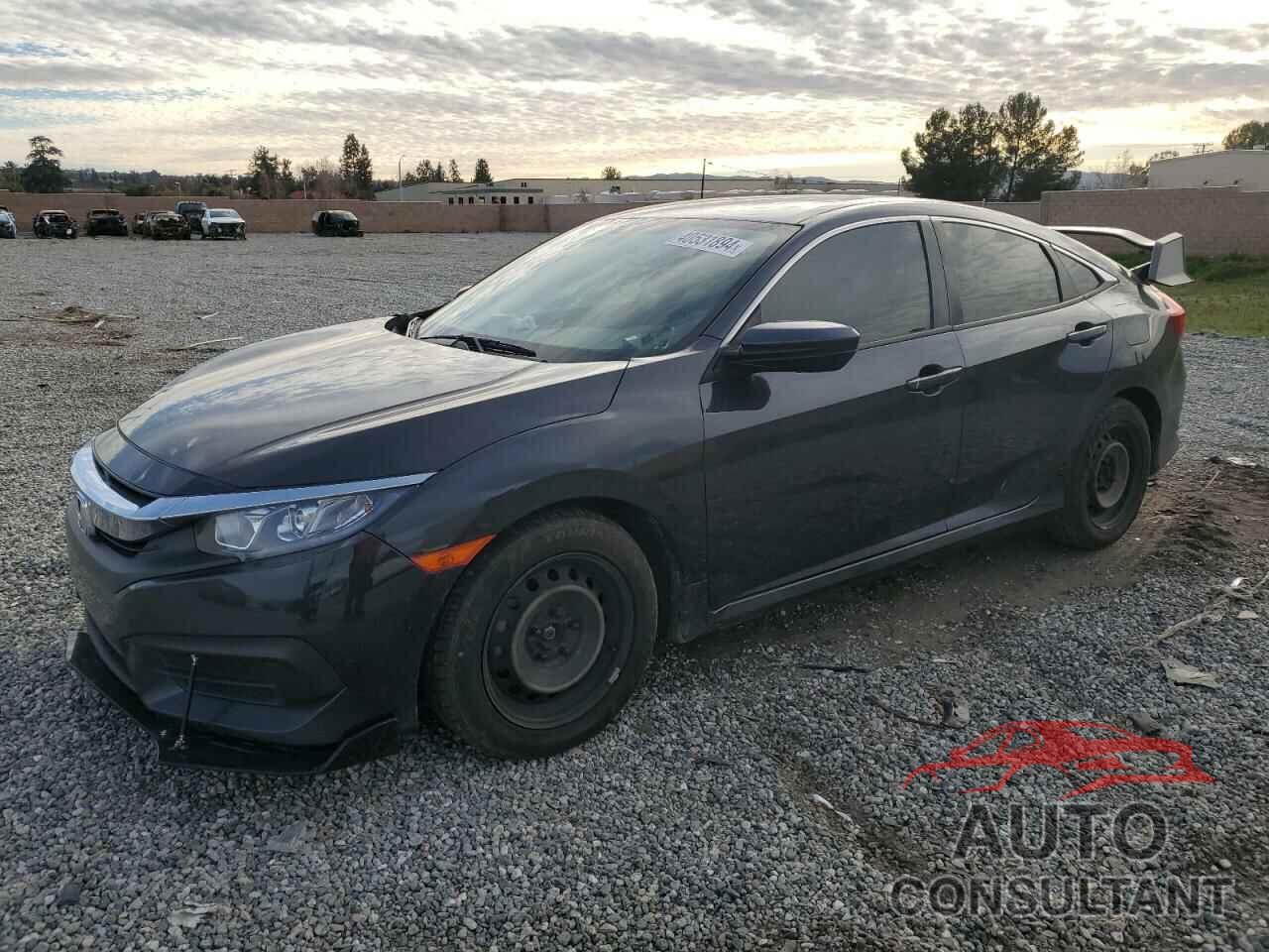 HONDA CIVIC 2018 - 2HGFC2E57JH522351
