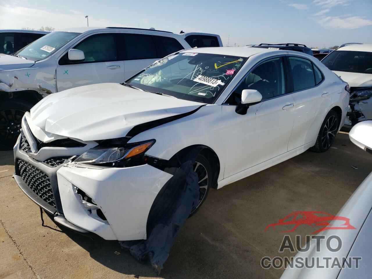 TOYOTA CAMRY 2019 - 4T1B11HK1KU252266