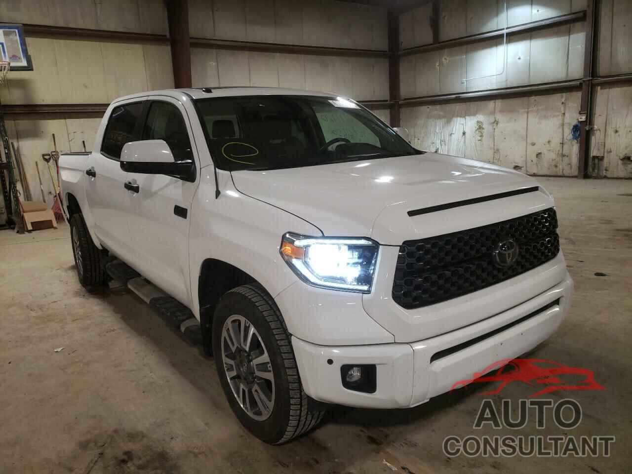 TOYOTA TUNDRA 2019 - 5TFAY5F13KX864755