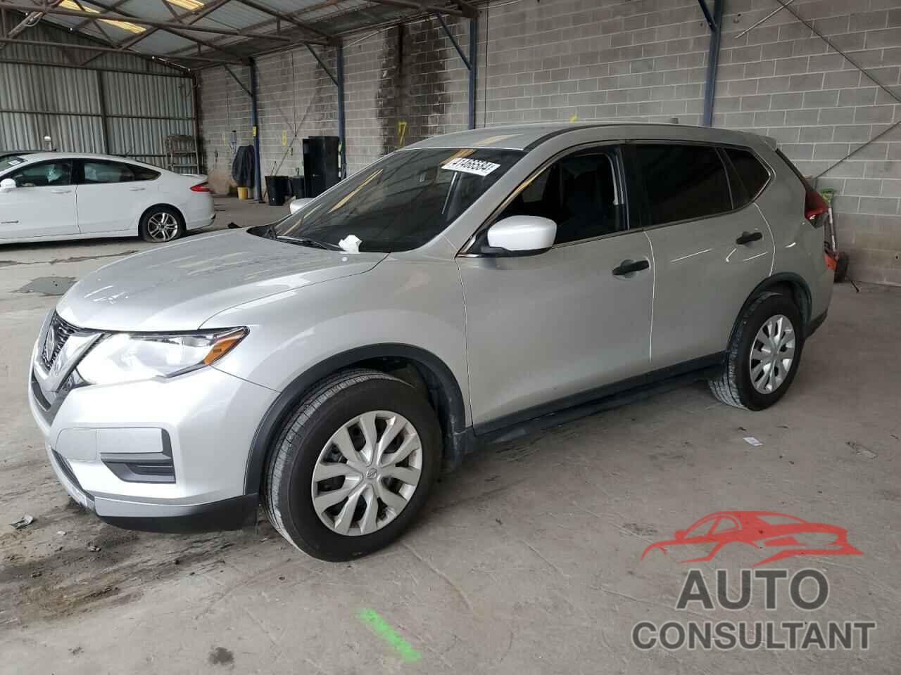 NISSAN ROGUE 2018 - KNMAT2MTXJP604093