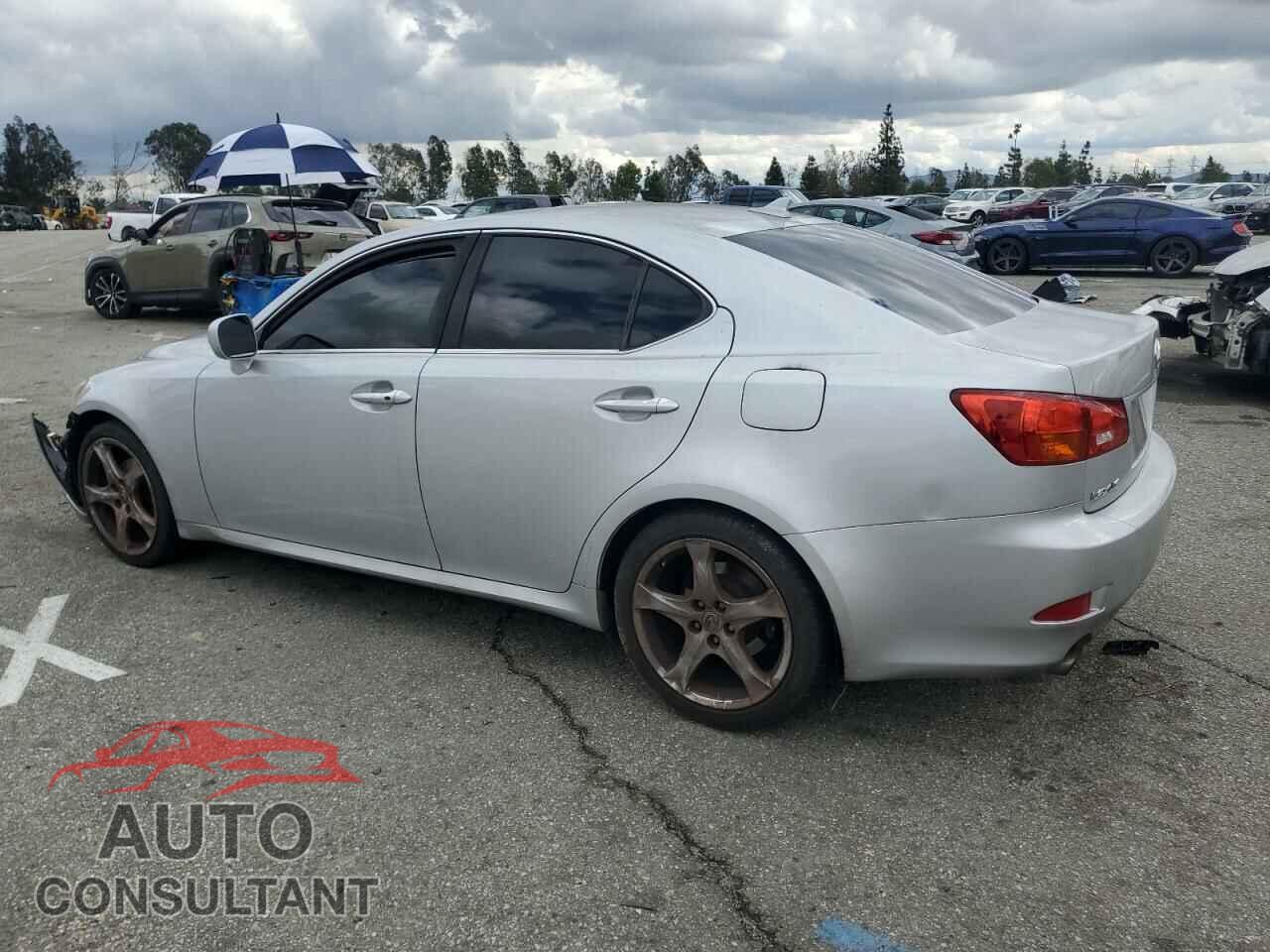 LEXUS IS 2007 - JTHBK262X72050604