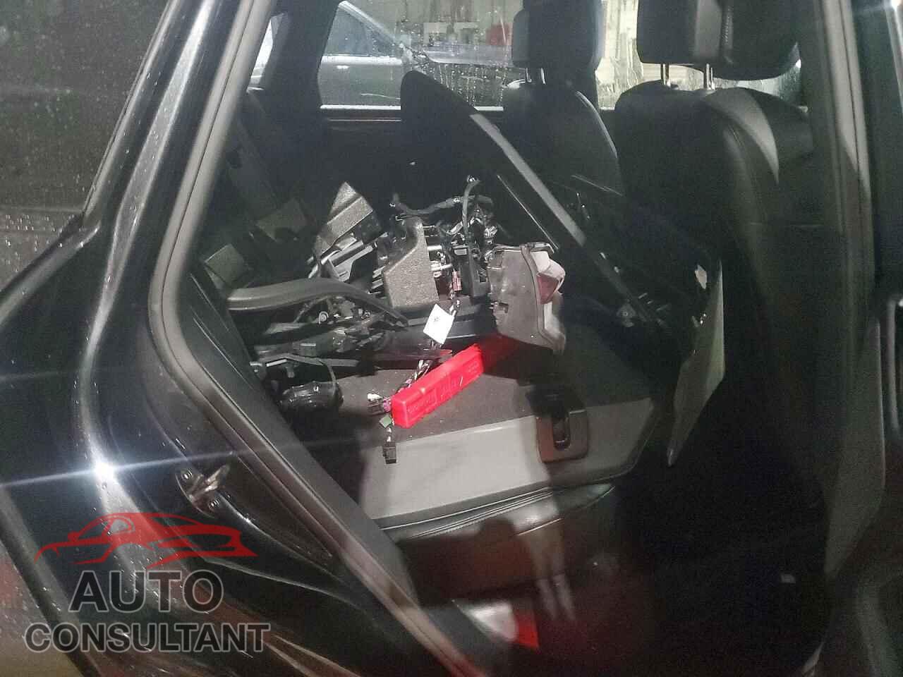 PORSCHE MACAN 2019 - WP1AA2A59KLB05109