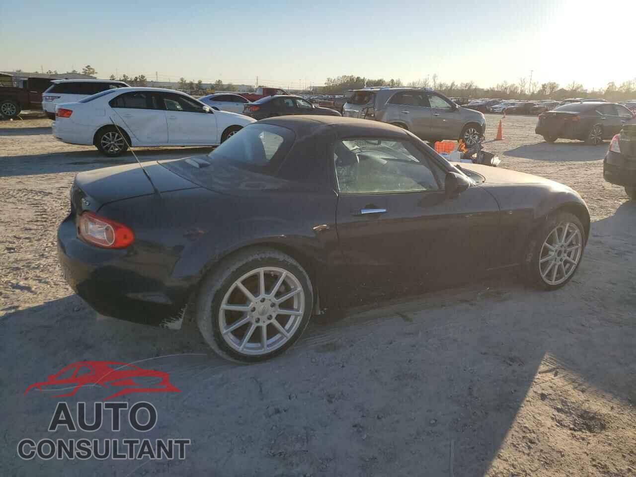 MAZDA MX5 2011 - JM1NC2MF8B0214230