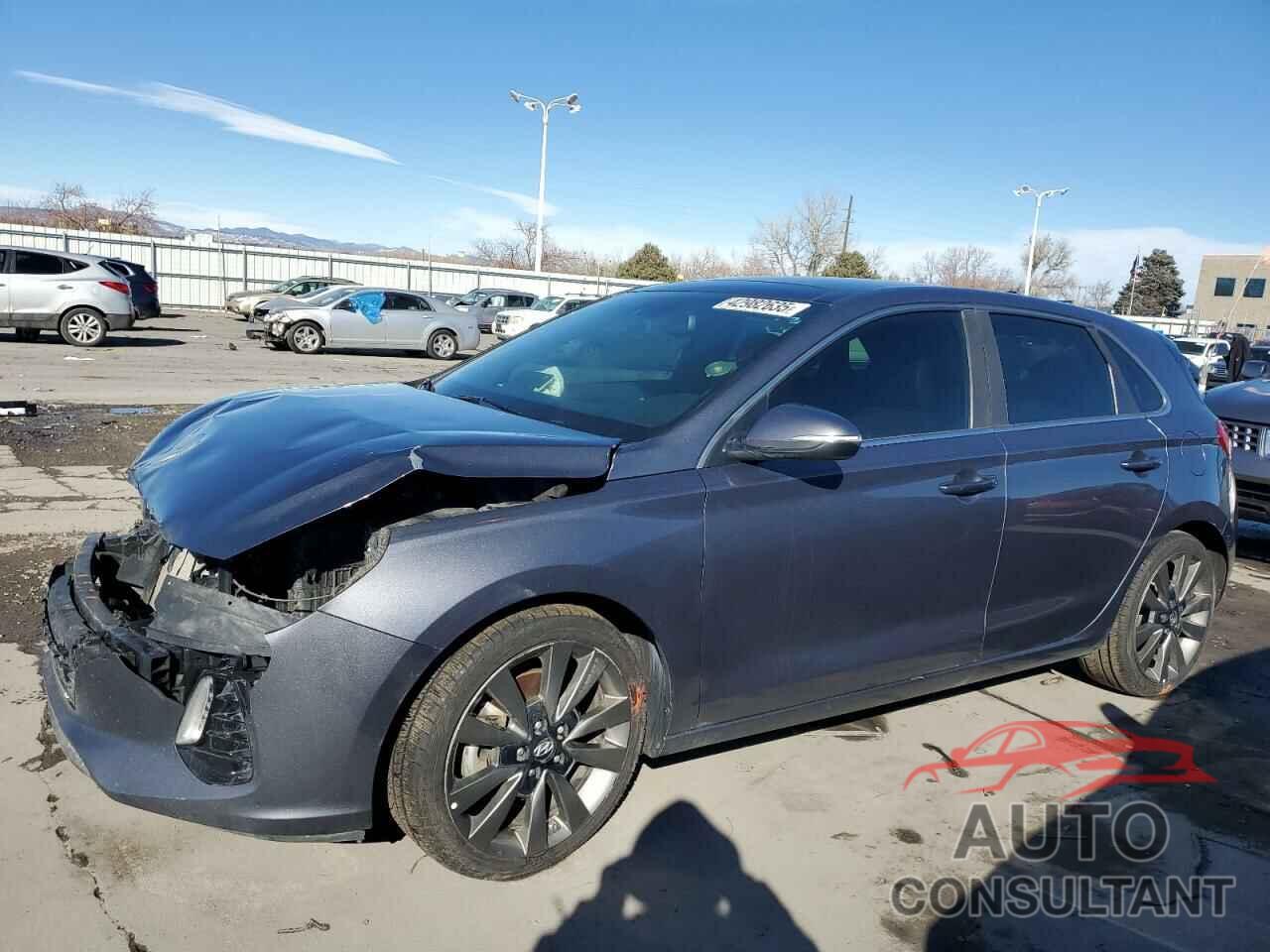 HYUNDAI ELANTRA 2018 - KMHH55LC2JU014026