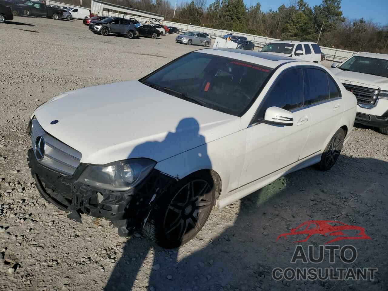 MERCEDES-BENZ C-CLASS 2013 - WDDGF8AB3DR279706