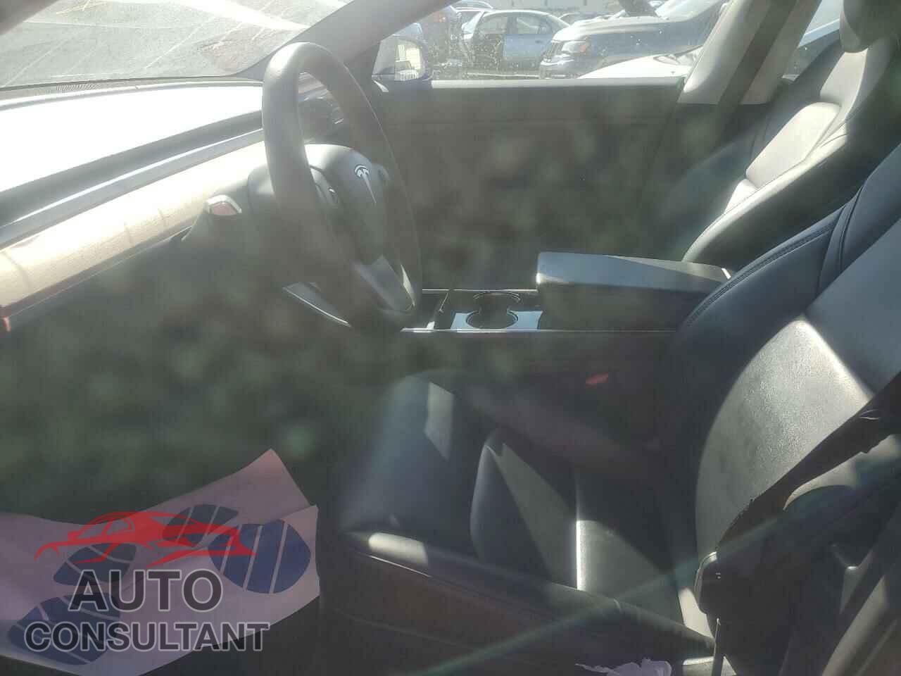 TESLA MODEL 3 2020 - 5YJ3E1EA2LF658205