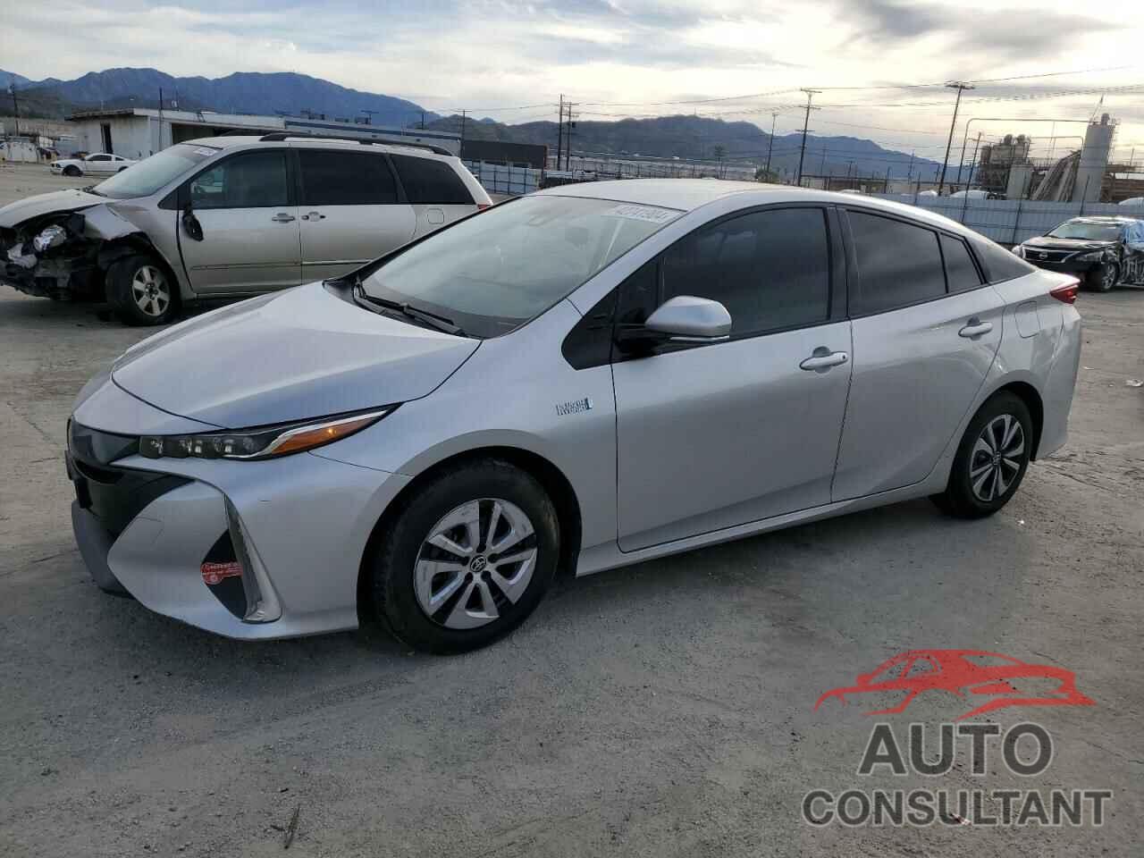 TOYOTA PRIUS 2017 - JTDKARFP7H3040844