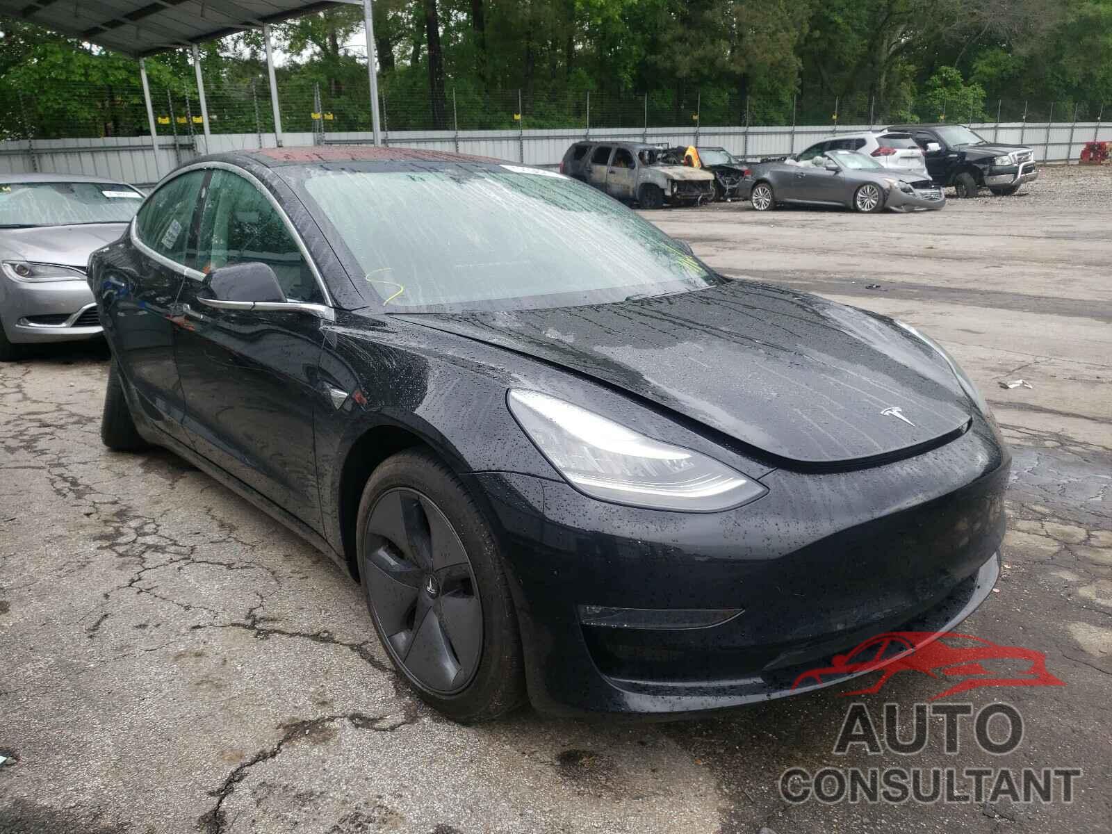 TESLA MODEL 3 2019 - 5YJ3E1EA3KF296402