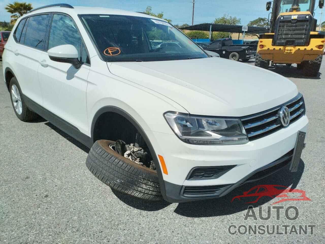 VOLKSWAGEN TIGUAN 2019 - 3VV1B7AX0KM016106