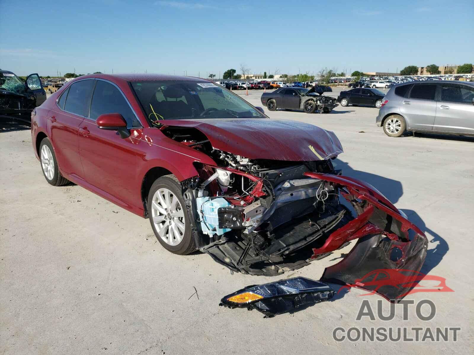 TOYOTA CAMRY 2020 - 4T1C11AK0LU371961