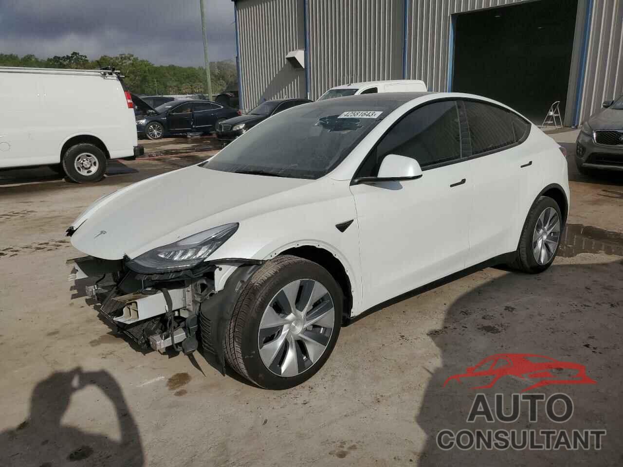 TESLA MODEL Y 2021 - 5YJYGDEE6MF122721