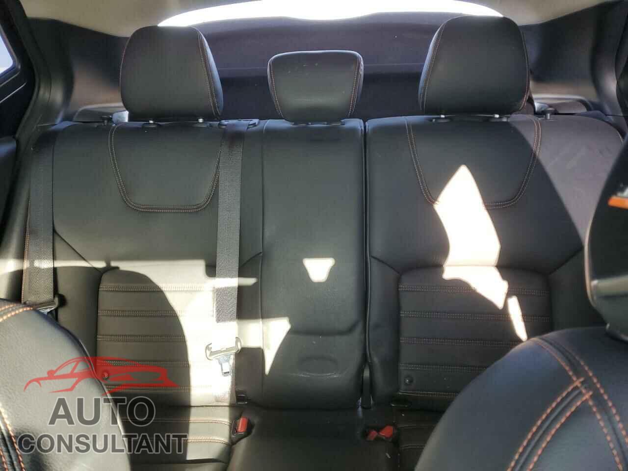 NISSAN KICKS 2019 - 3N1CP5CU3KL545199