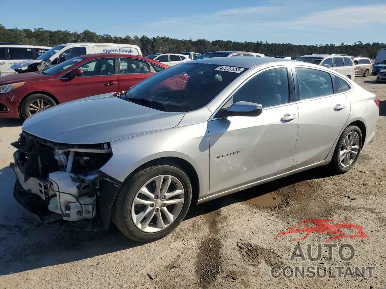 CHEVROLET MALIBU 2017 - 1G1ZE5ST8HF108235