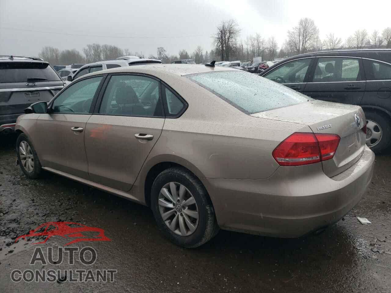 VOLKSWAGEN PASSAT 2015 - 1VWAT7A31FC014068