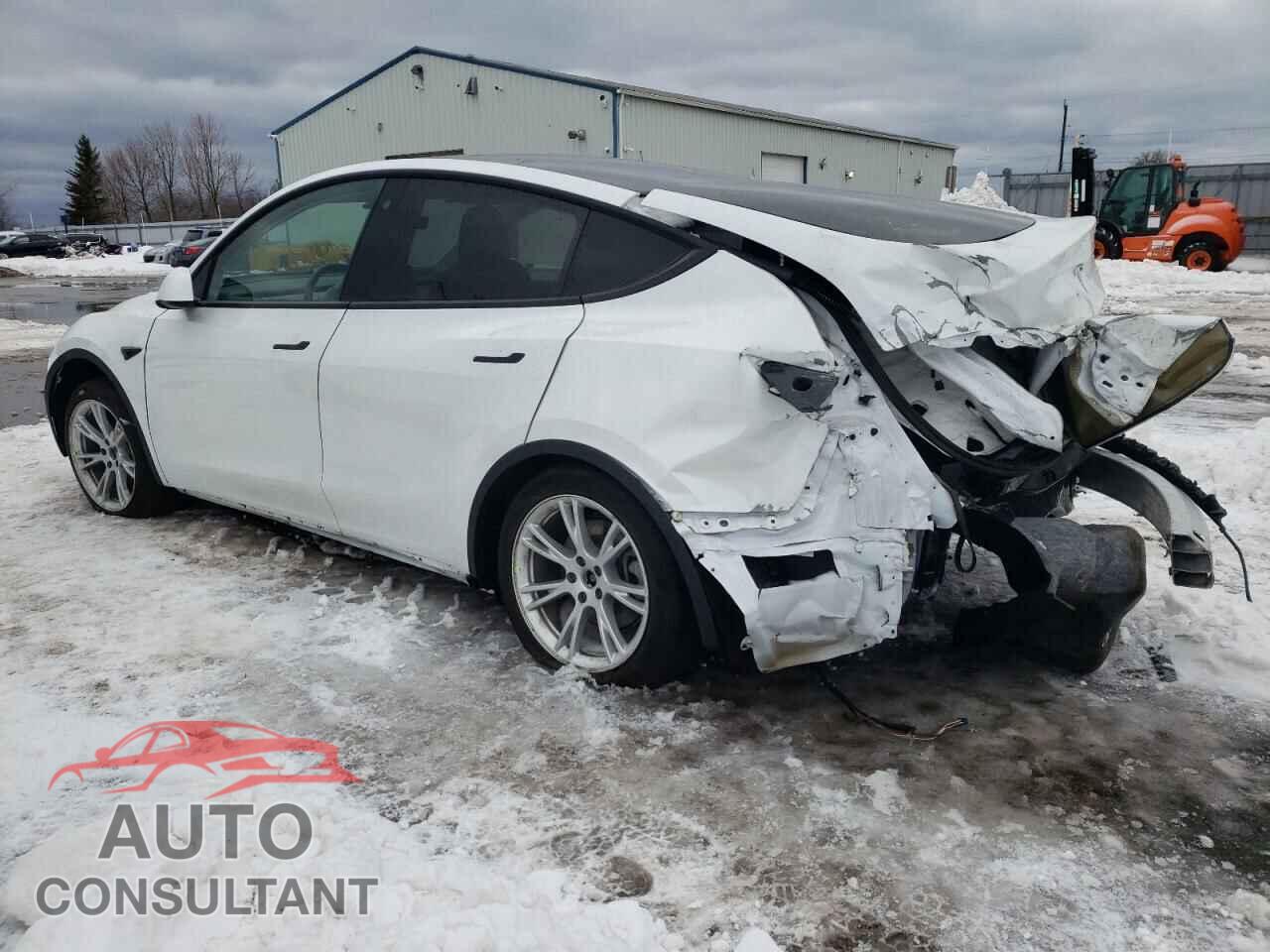 TESLA MODEL Y 2021 - 5YJYGDEE2MF093444