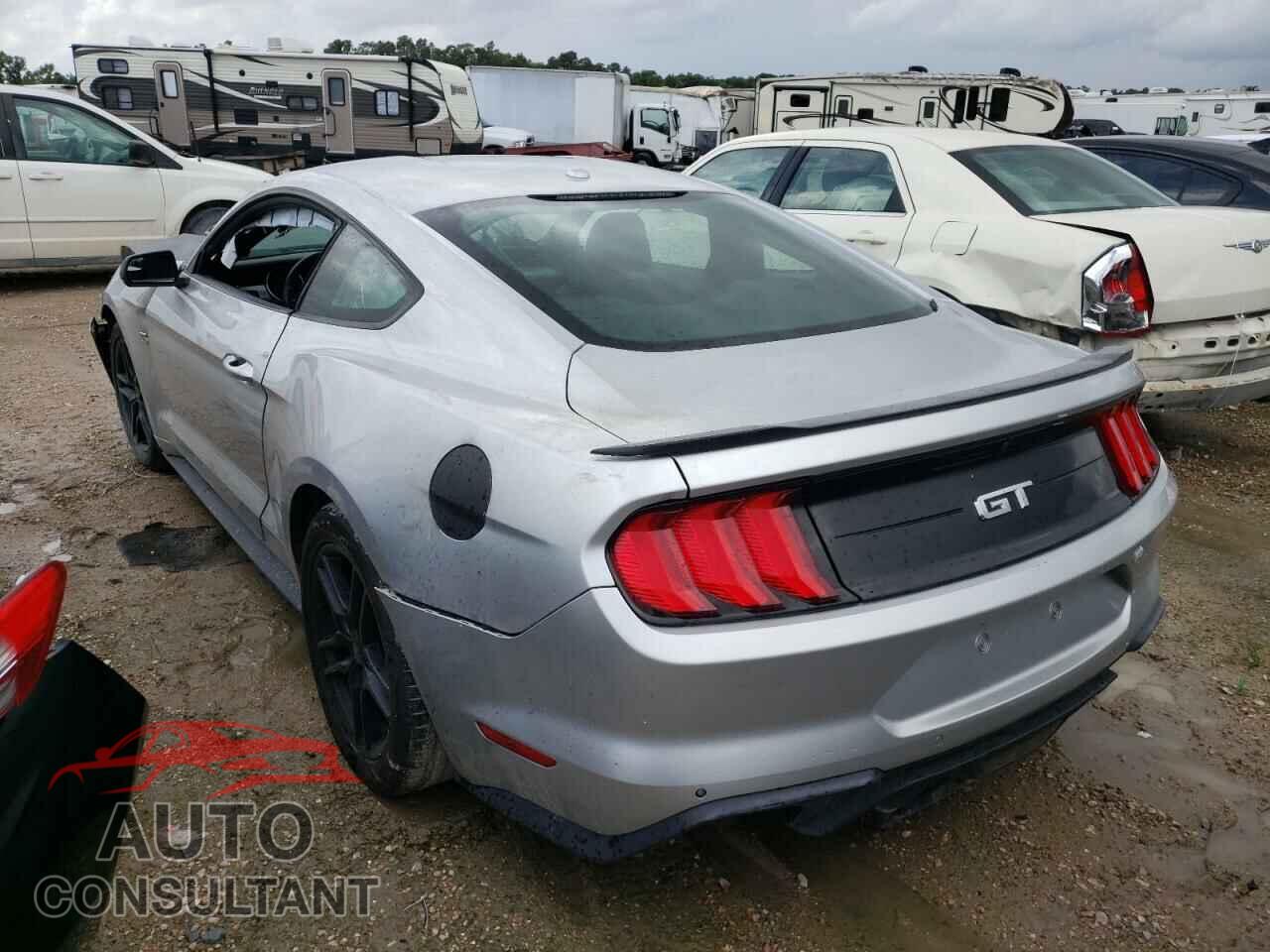 FORD MUSTANG 2019 - 1FA6P8CF5K5140559