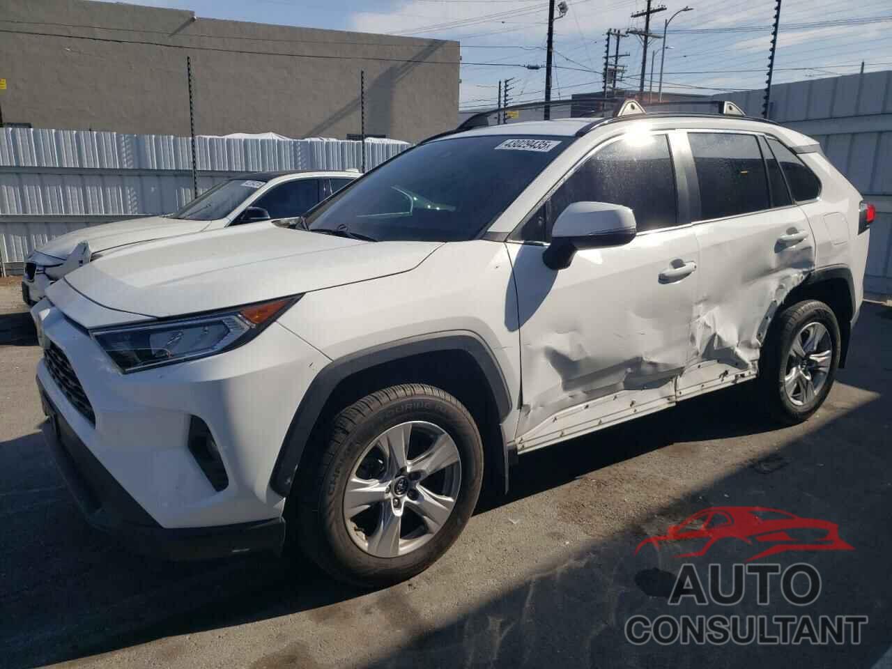 TOYOTA RAV4 2021 - 2T3W1RFV4MC092442