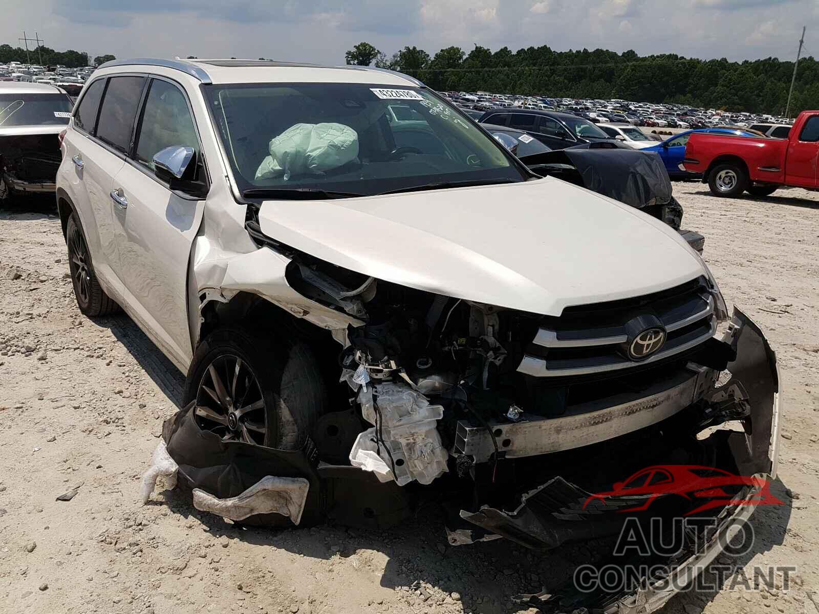 TOYOTA HIGHLANDER 2017 - 5TDKZRFH4HS515401