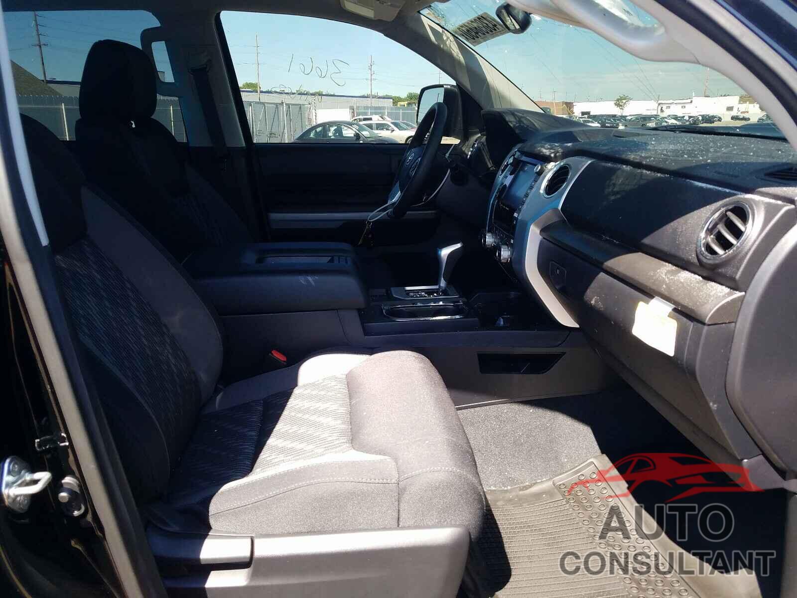 TOYOTA TUNDRA 2020 - 5TFDY5F13LX929778