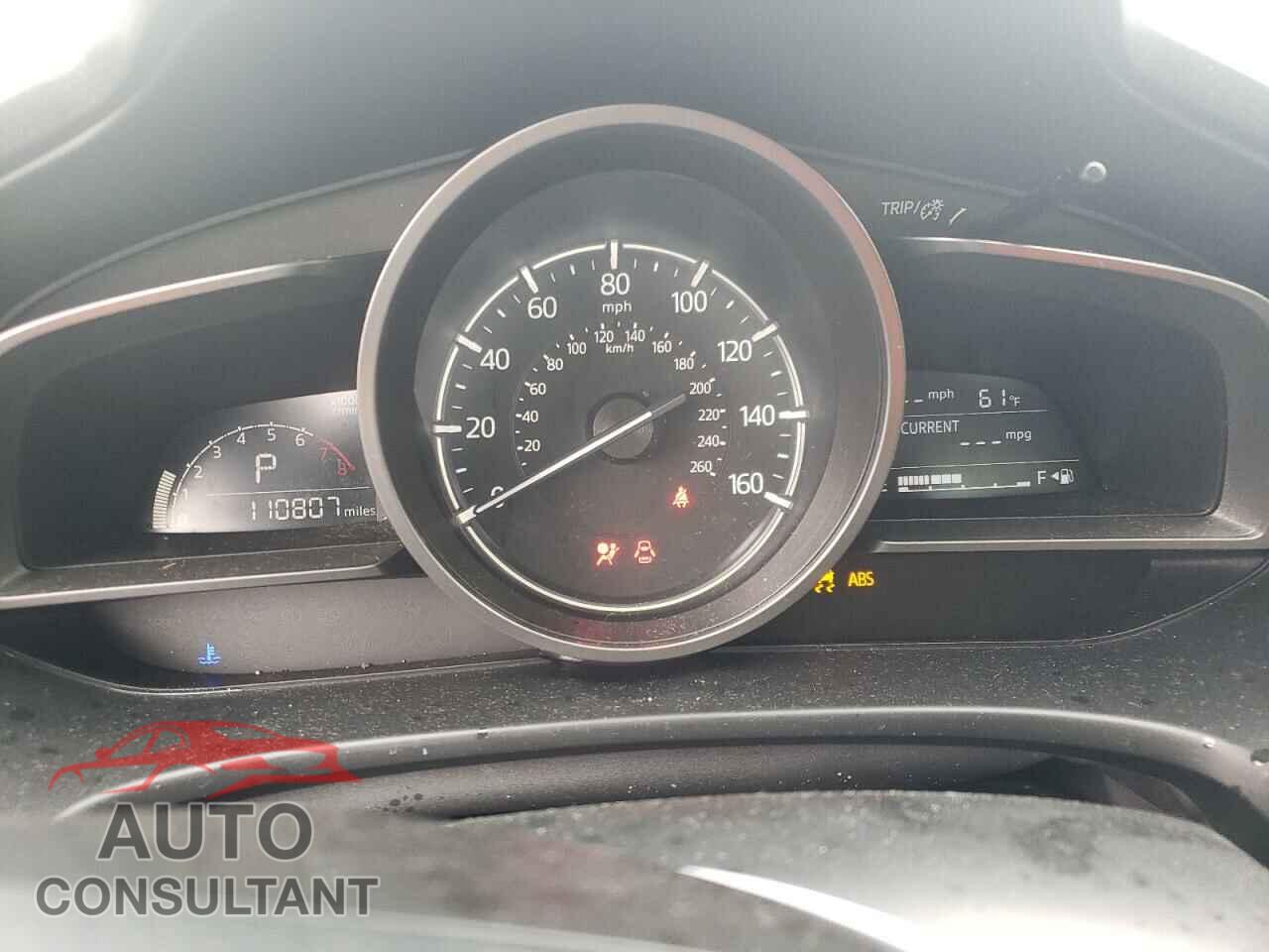 MAZDA 3 2018 - 3MZBN1U70JM221147