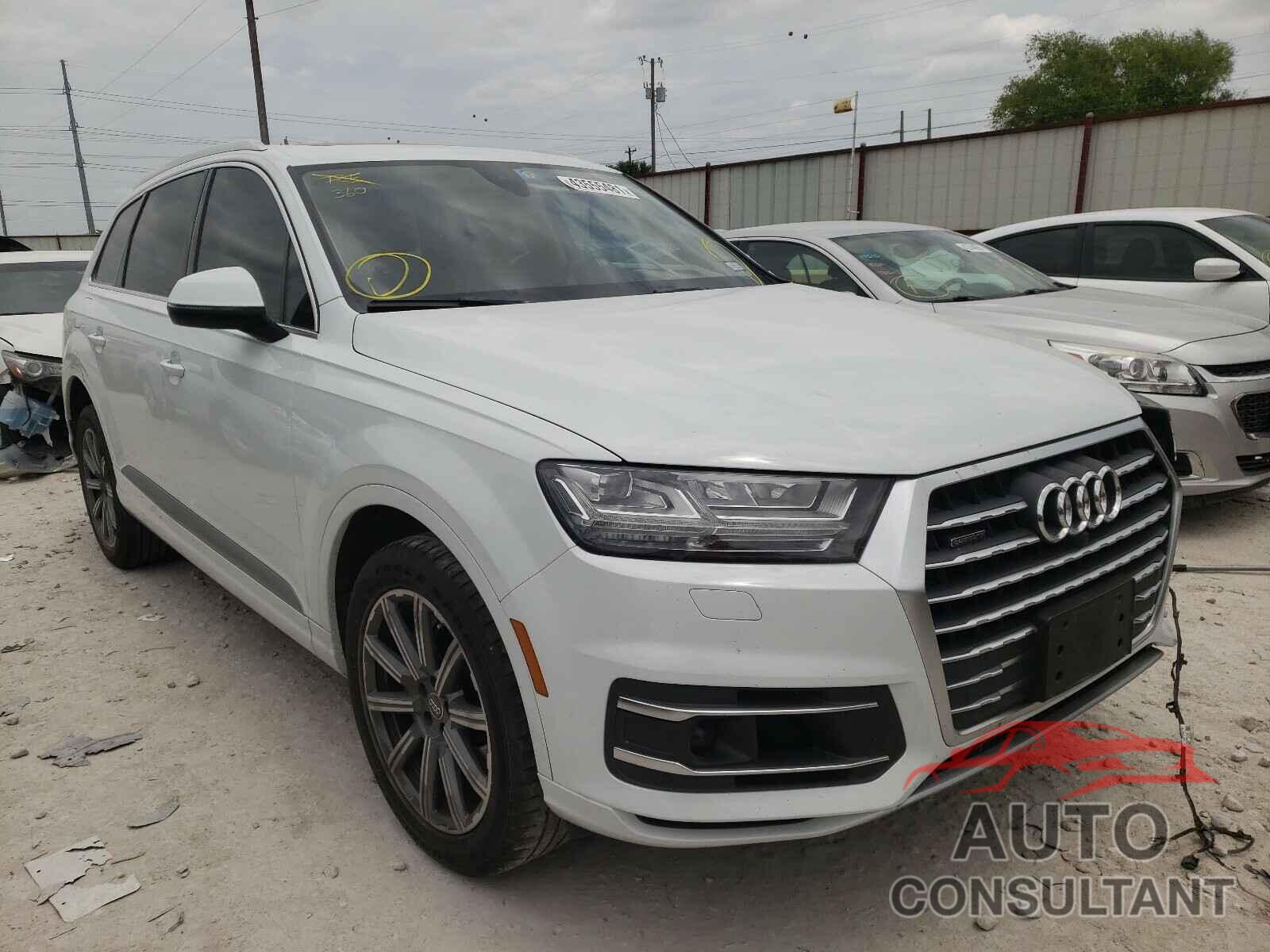 AUDI Q7 2018 - WA1VAAF73JD014086