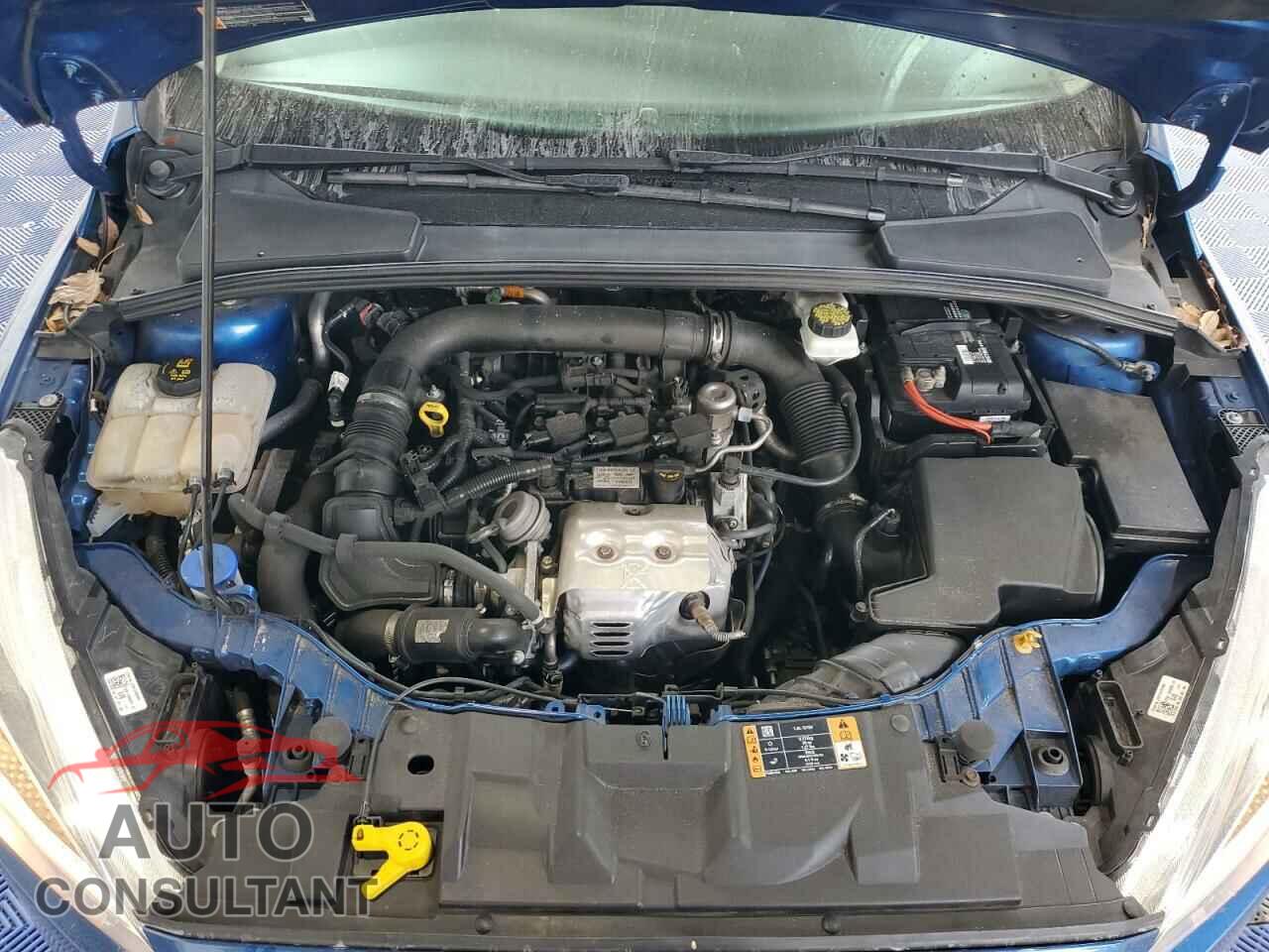FORD FOCUS 2018 - 1FADP3FE3JL257600