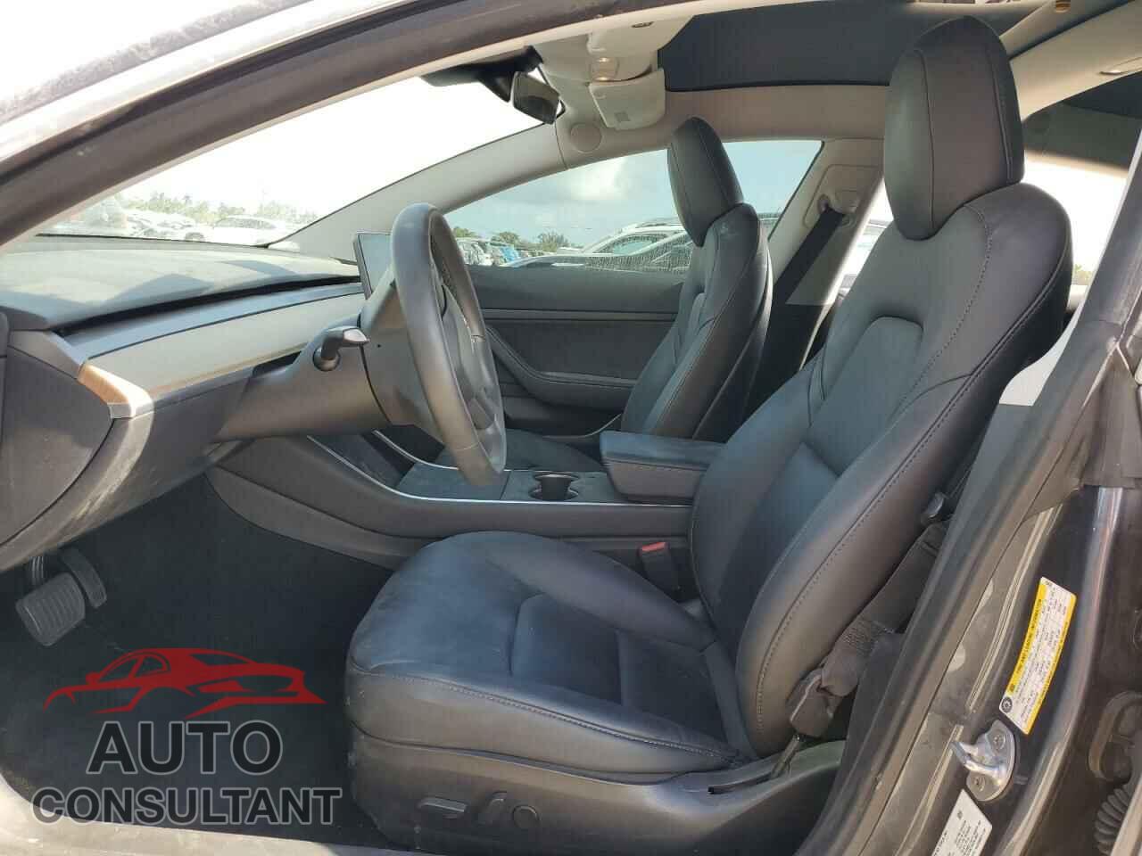 TESLA MODEL 3 2020 - 5YJ3E1EA7LF736638