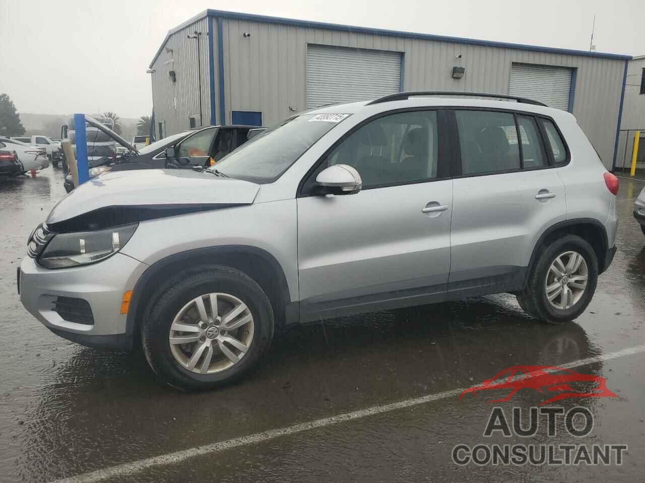 VOLKSWAGEN TIGUAN 2015 - WVGAV7AX7FW595442