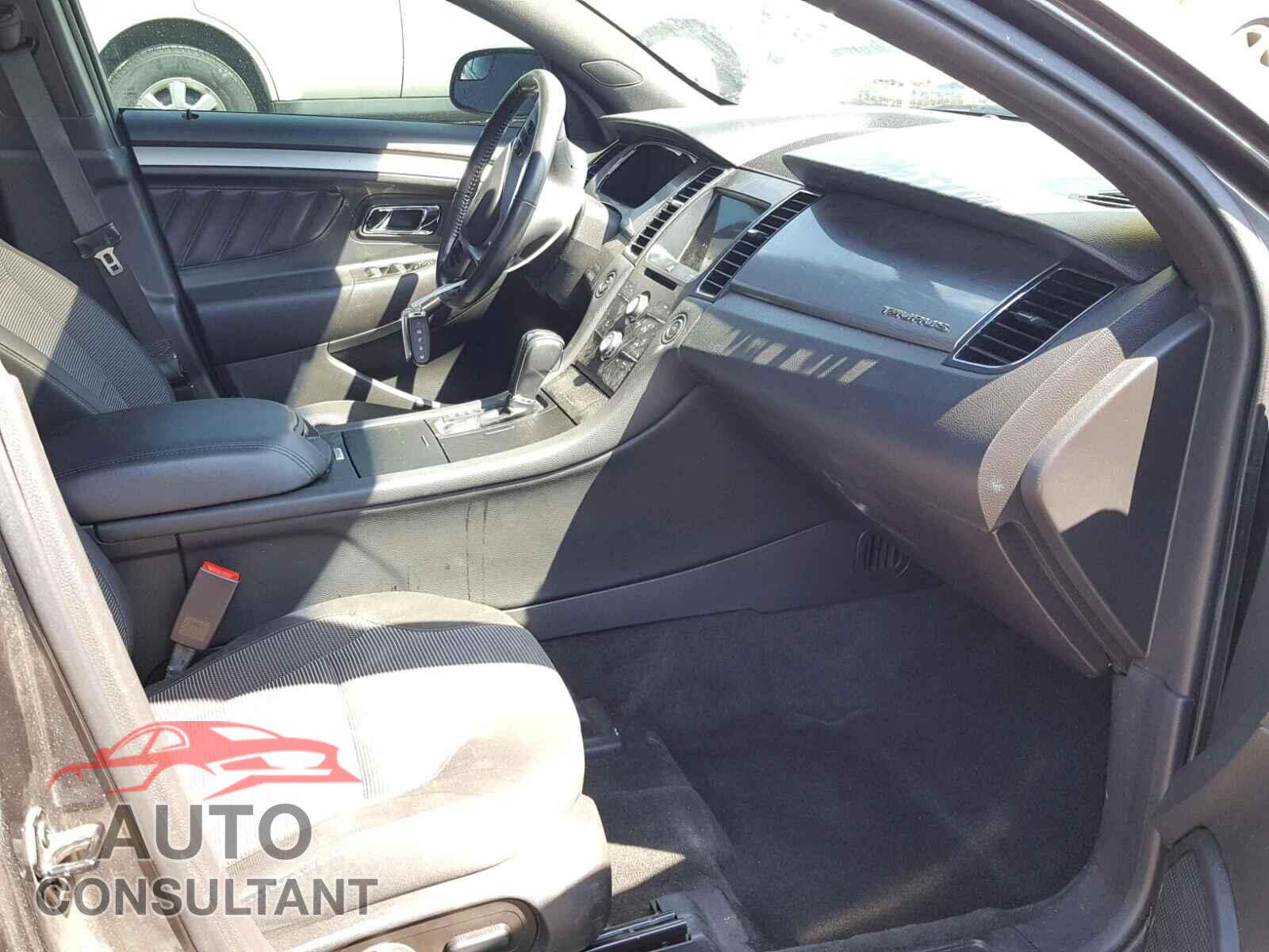 FORD TAURUS 2016 - 1FAHP2E86GG133460