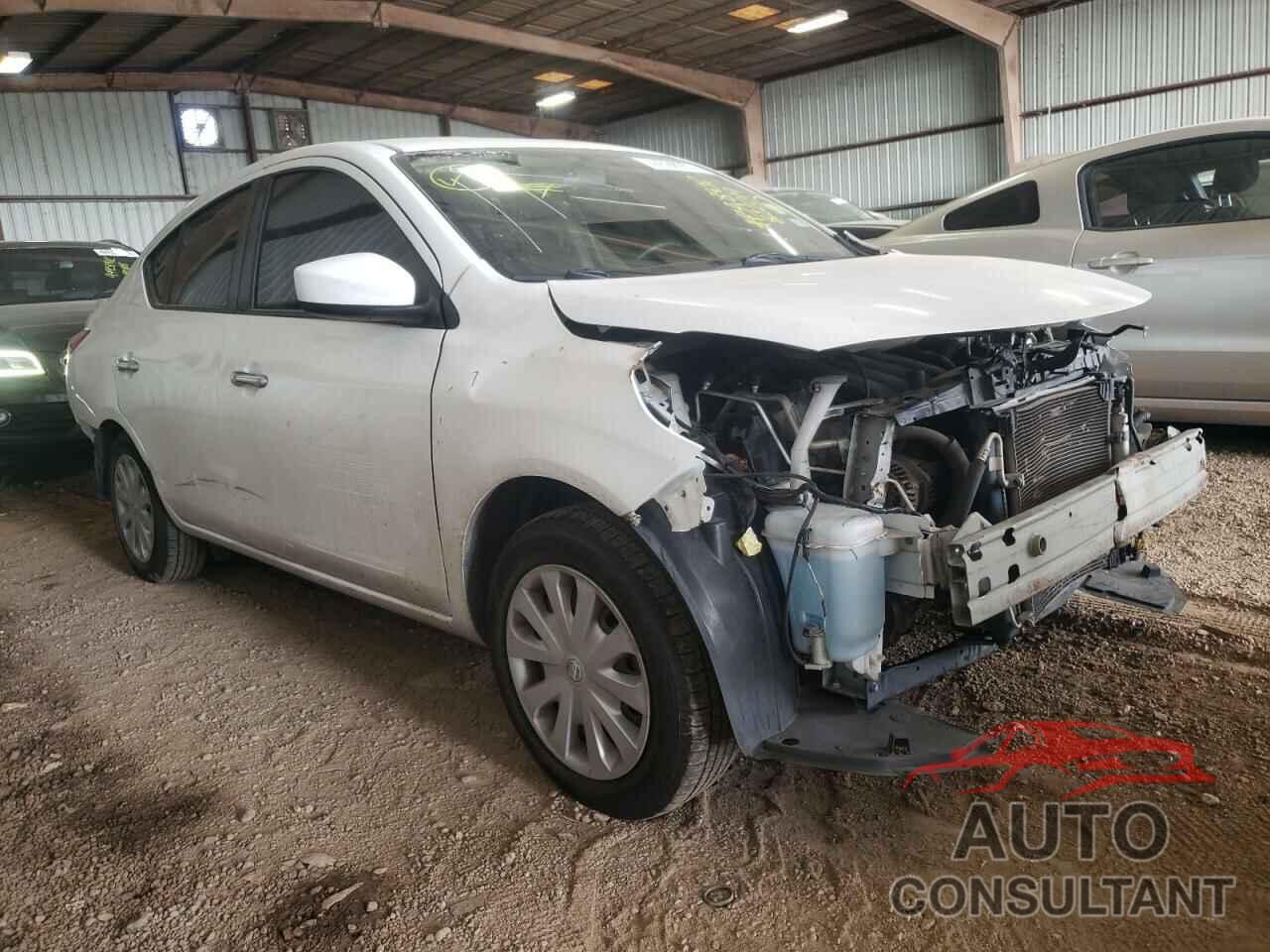 NISSAN VERSA 2019 - 3N1CN7AP4KL822019