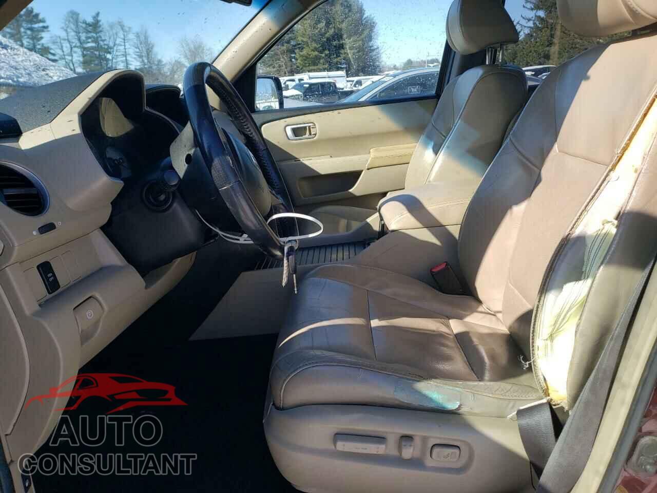 HONDA PILOT 2011 - 5FNYF4H59BB097003