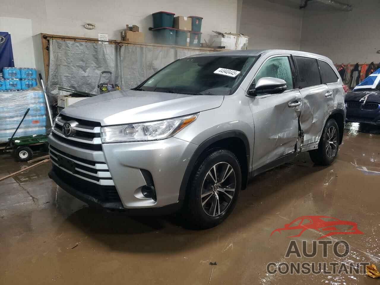 TOYOTA HIGHLANDER 2019 - 5TDBZRFH1KS703252