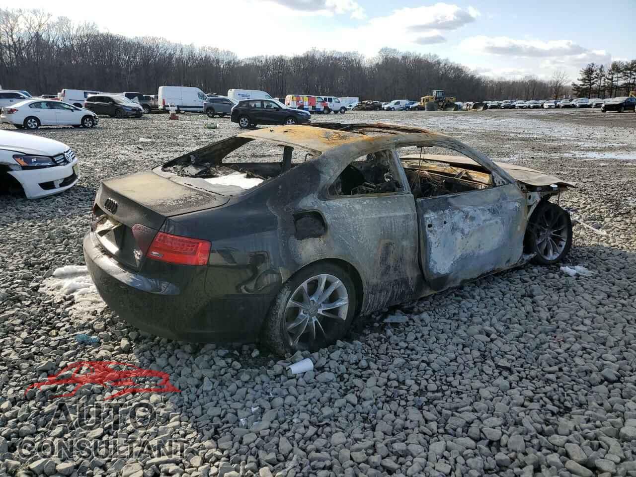 AUDI A5 2013 - WAUCFAFR8DA041965