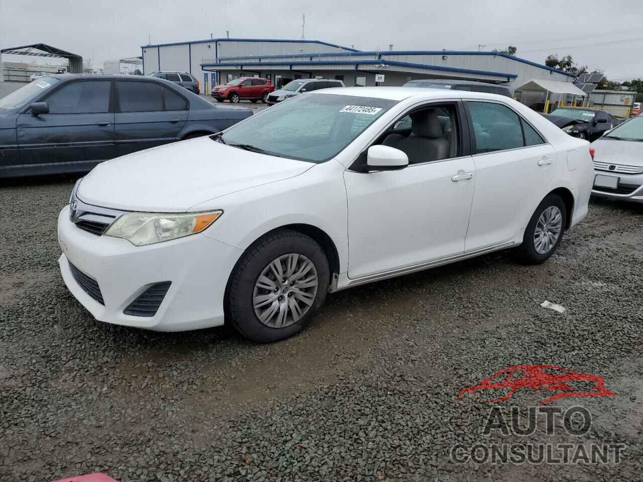 TOYOTA CAMRY 2014 - 4T4BF1FK0ER433261
