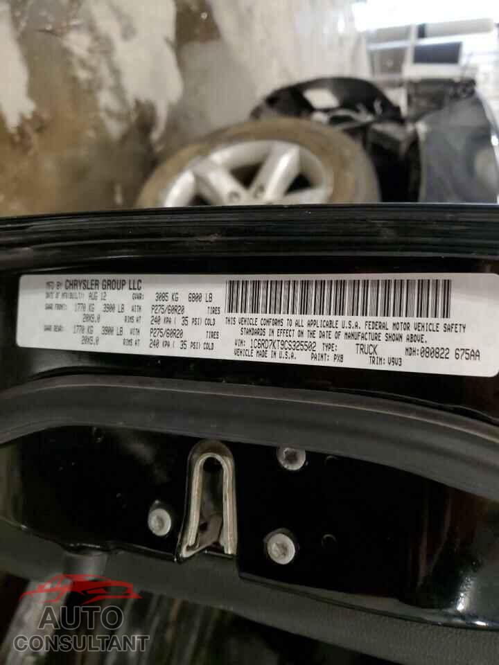 DODGE RAM 1500 2012 - 1C6RD7KT9CS325502